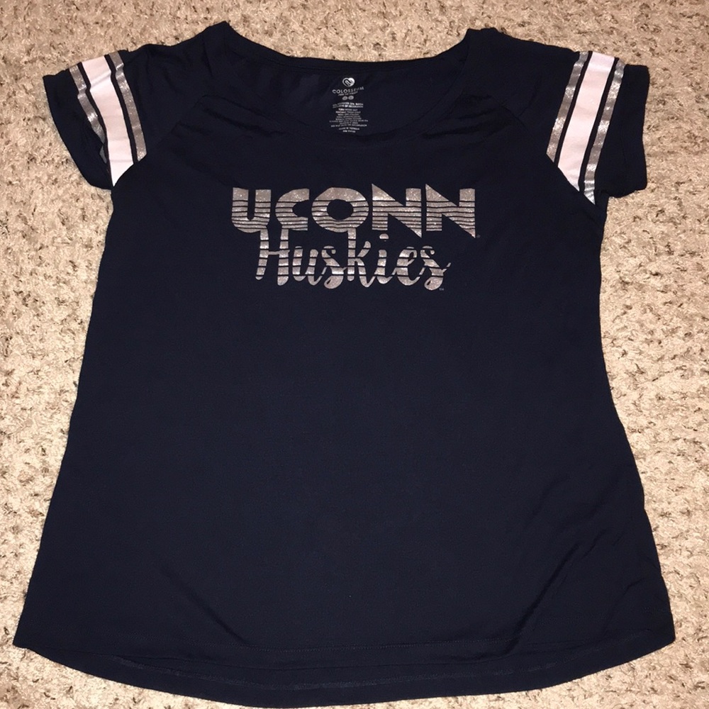 💃🏻 Juniors UConn scoop neck short sleeve tee, XL